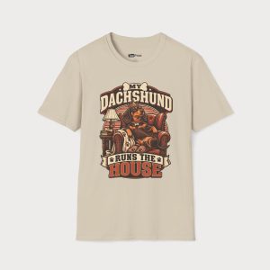Dachshund T-Shirt — "My Dachshund Runs the House" Retro Pet Tee